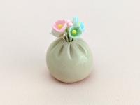 Cute handmade ceramic dumpling vase. Happy soup dumpling vase. Adorable gyoza. Xiao long bao. Small-batch ceramics. Hand-painted pottery.