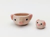 Miniature pig bowl