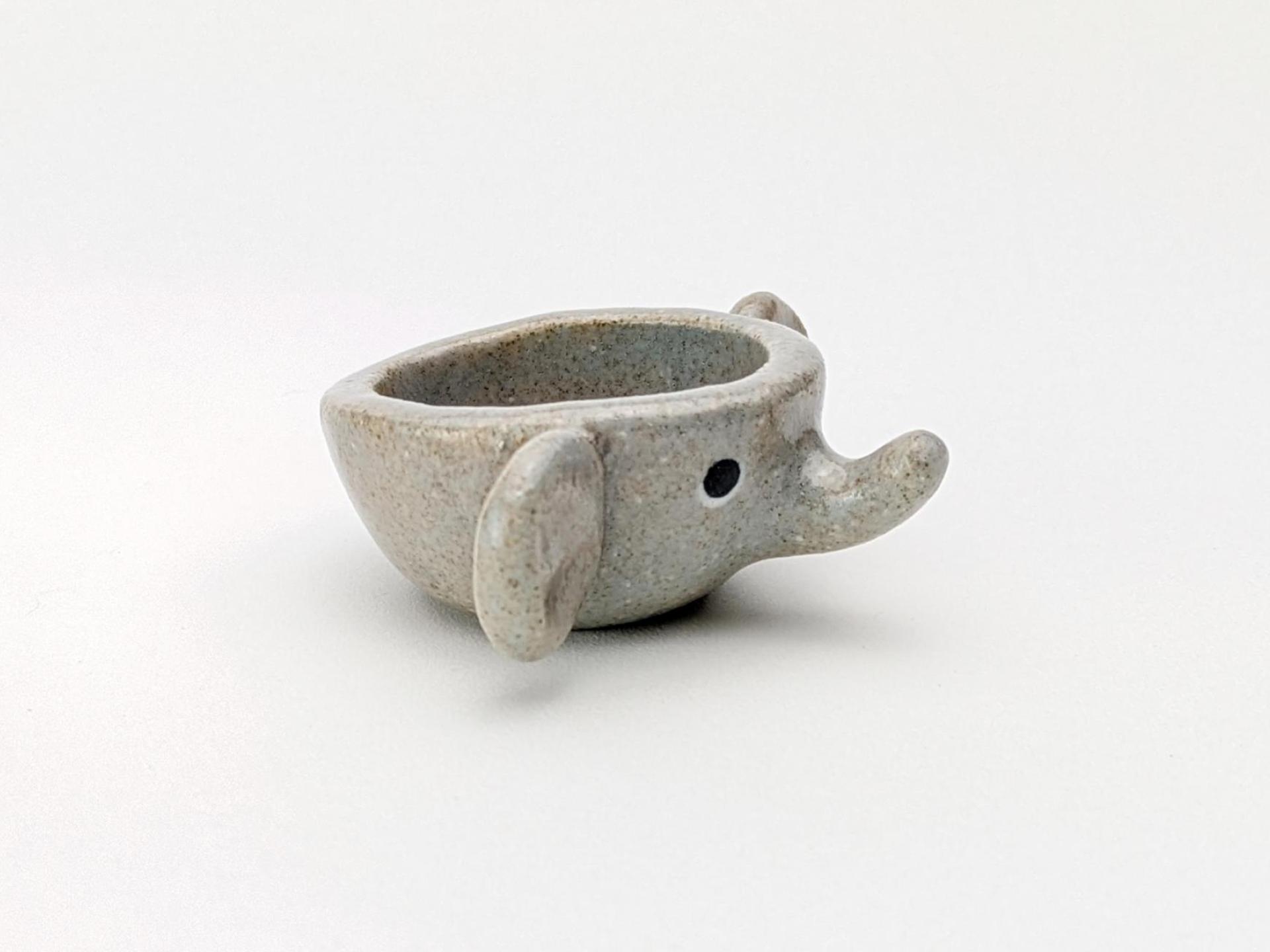 Miniature elephant bowl